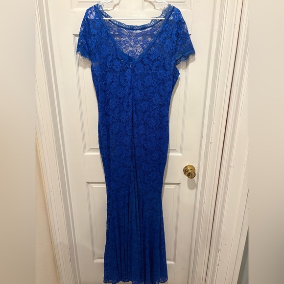 Chic Royal Blue Lace Maxi Dress - Picture 6 of 7